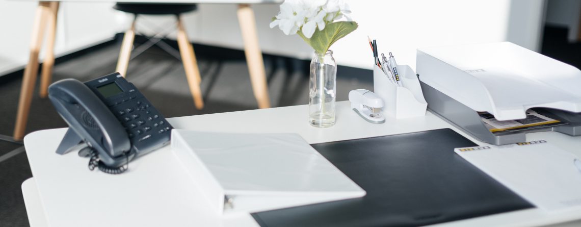 close up of hull white desk