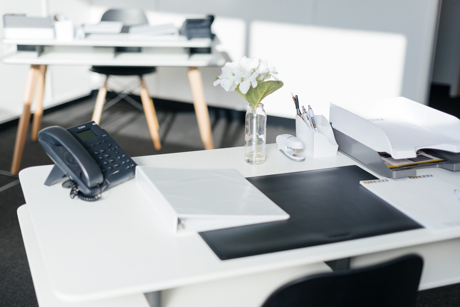 close up of desk at hull serviced office